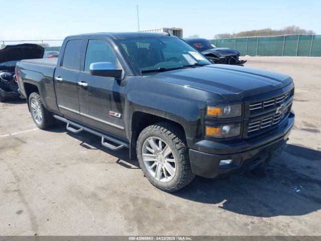  Salvage Chevrolet Silverado 1500