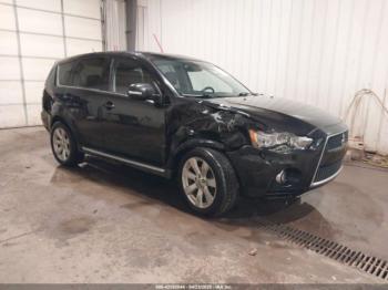  Salvage Mitsubishi Outlander