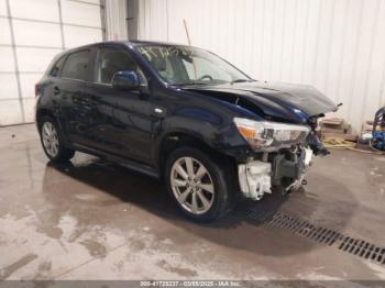  Salvage Mitsubishi Outlander