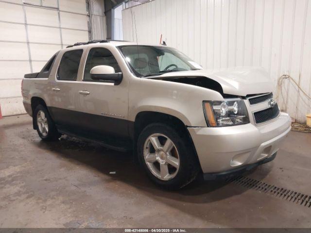  Salvage Chevrolet Avalanche 1500