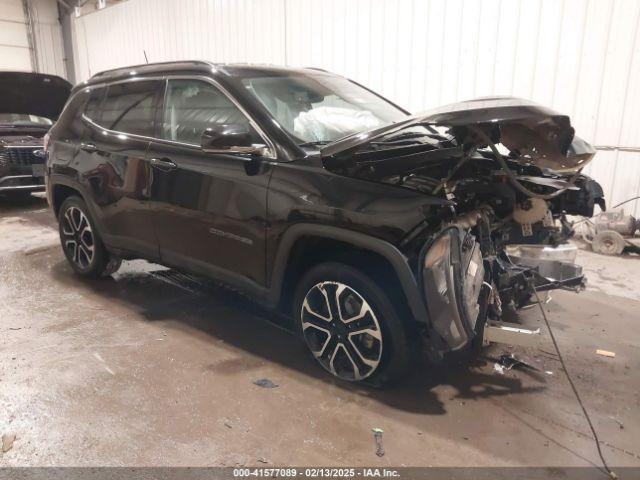  Salvage Jeep Compass