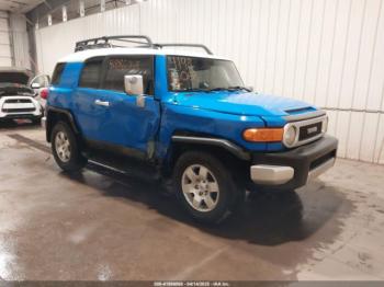  Salvage Toyota FJ Cruiser