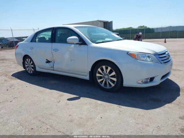  Salvage Toyota Avalon
