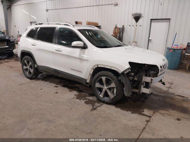 Salvage Jeep Cherokee