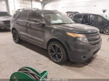  Salvage Ford Explorer