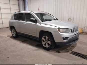  Salvage Jeep Compass