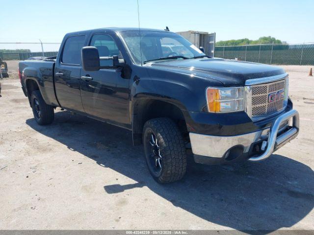  Salvage GMC Sierra 2500