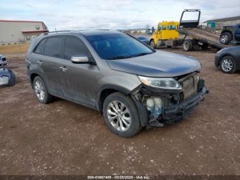  Salvage Kia Sorento