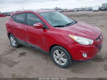  Salvage Hyundai TUCSON
