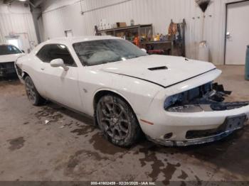  Salvage Dodge Challenger
