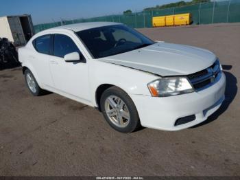  Salvage Dodge Avenger