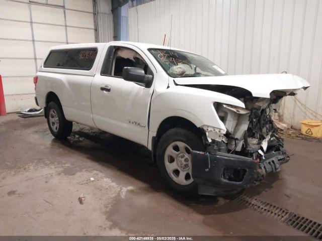  Salvage Nissan Titan