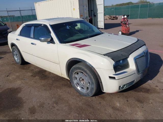  Salvage Chrysler 300