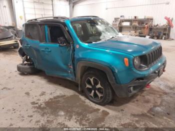 Salvage Jeep Renegade