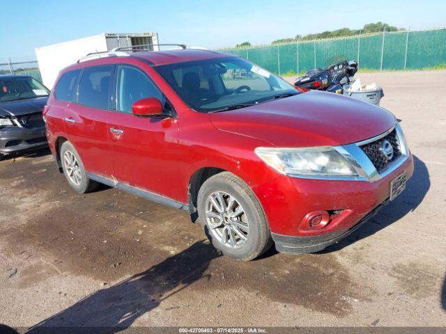  Salvage Nissan Pathfinder