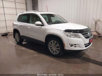  Salvage Volkswagen Tiguan
