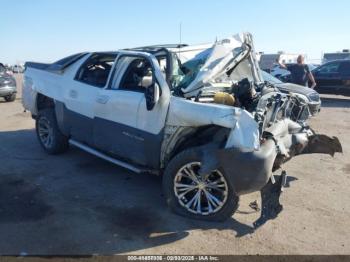  Salvage Chevrolet Avalanche 1500