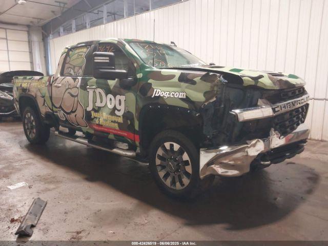  Salvage Chevrolet Silverado 2500