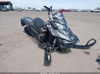  Salvage Ski-doo Summit 800