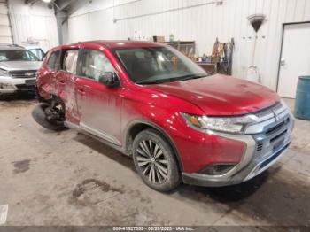  Salvage Mitsubishi Outlander