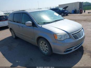  Salvage Chrysler Town & Country