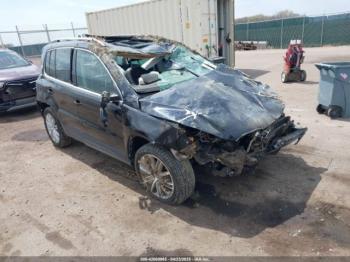  Salvage Volkswagen Tiguan