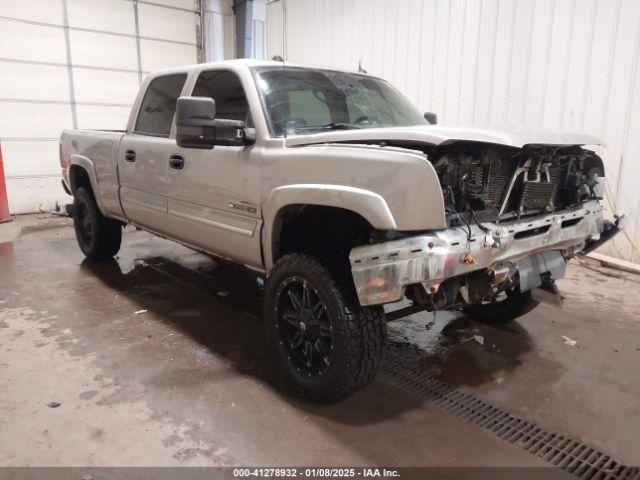  Salvage Chevrolet Silverado 2500
