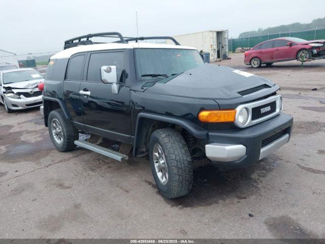  Salvage Toyota FJ Cruiser