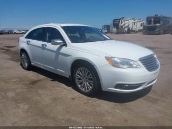  Salvage Chrysler 200