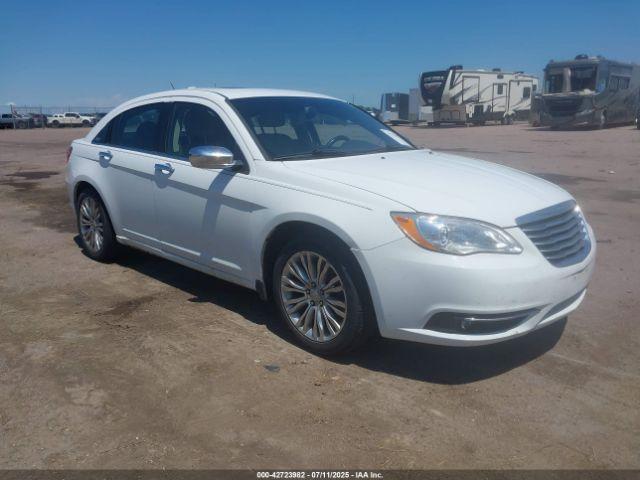  Salvage Chrysler 200