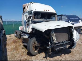  Salvage Freightliner Cascadia 125