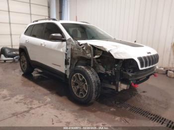  Salvage Jeep Cherokee
