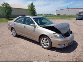  Salvage Toyota Camry