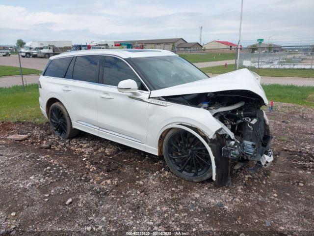  Salvage Lincoln Aviator