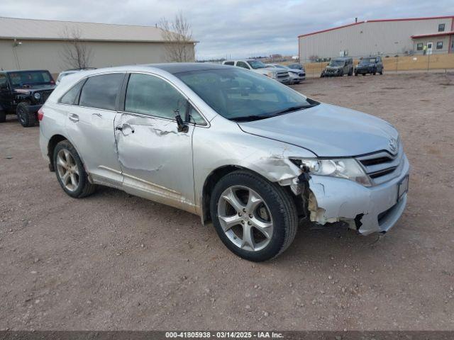  Salvage Toyota Venza