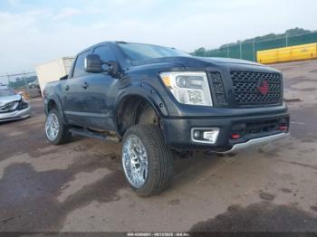  Salvage Nissan Titan