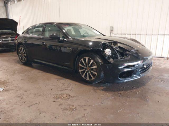  Salvage Porsche Panamera