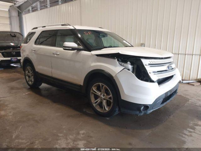  Salvage Ford Explorer