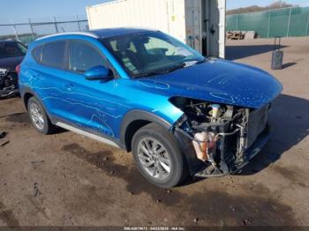  Salvage Hyundai TUCSON