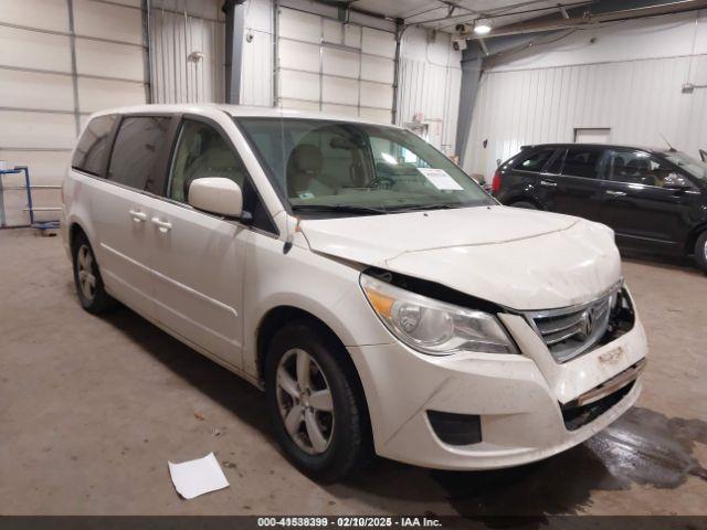  Salvage Volkswagen Routan
