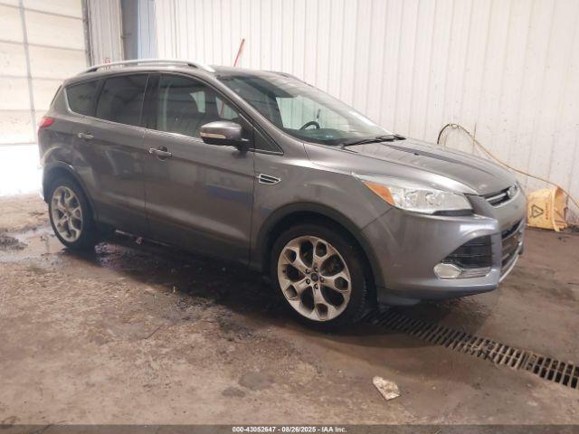 Salvage Ford Escape