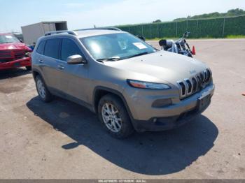  Salvage Jeep Cherokee