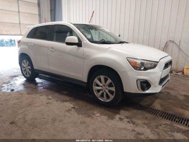  Salvage Mitsubishi Outlander