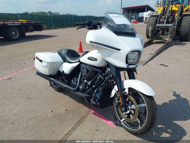  Salvage Harley-Davidson Flhx