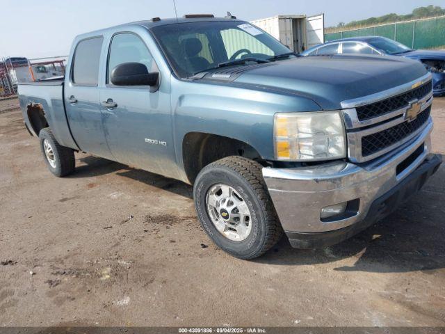  Salvage Chevrolet Silverado 2500