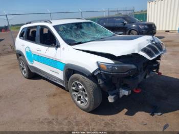  Salvage Jeep Cherokee