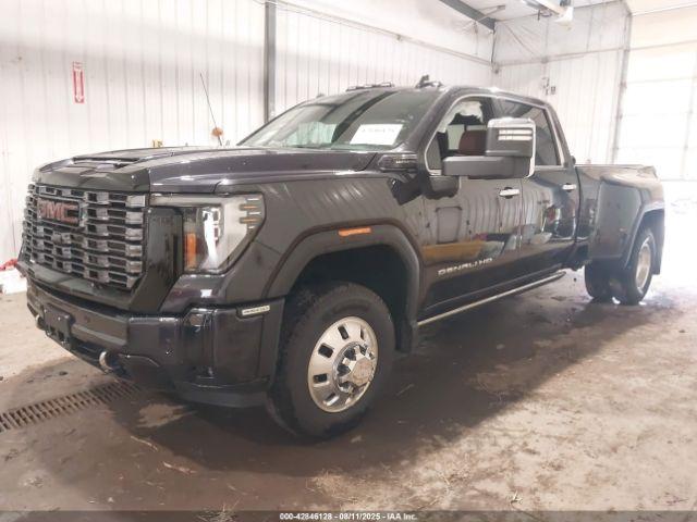  Salvage General Motors Sierra 3500HD