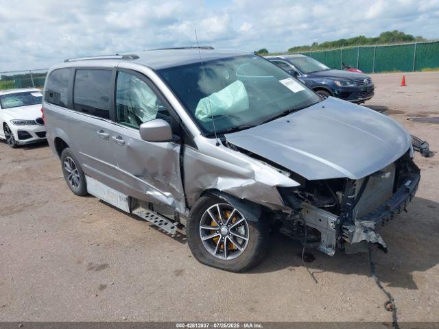  Salvage Dodge Grand Caravan