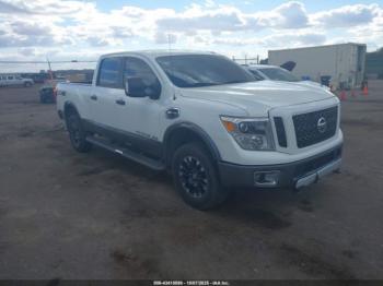 Salvage Nissan Titan