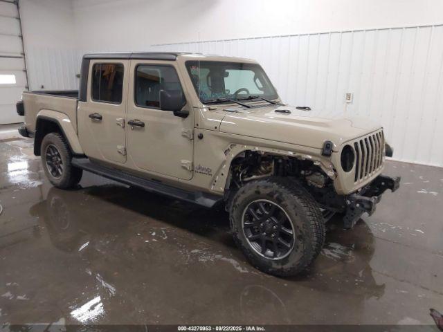  Salvage Jeep Gladiator